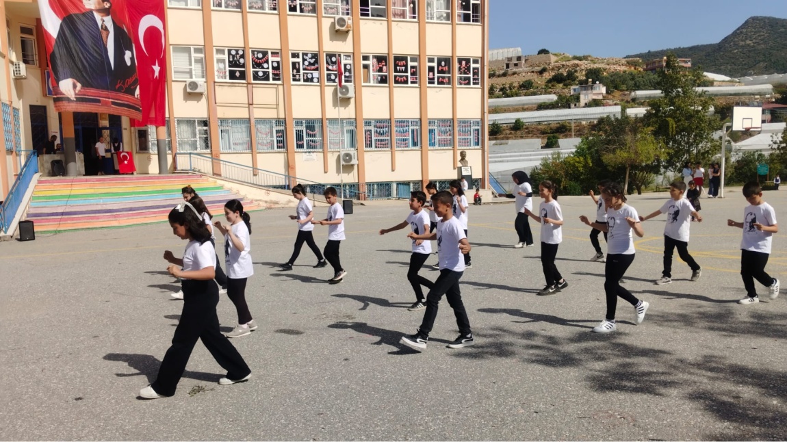 23 NİSAN ULUSAL EGEMENLİK VE ÇOCUK BAYRAMI KUTLU OLSUN